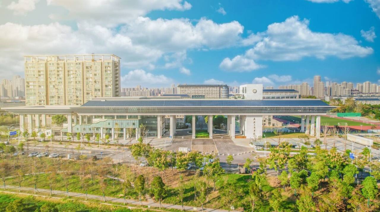 武汉工商学院：电商学子收到太湖共青团感谢信
