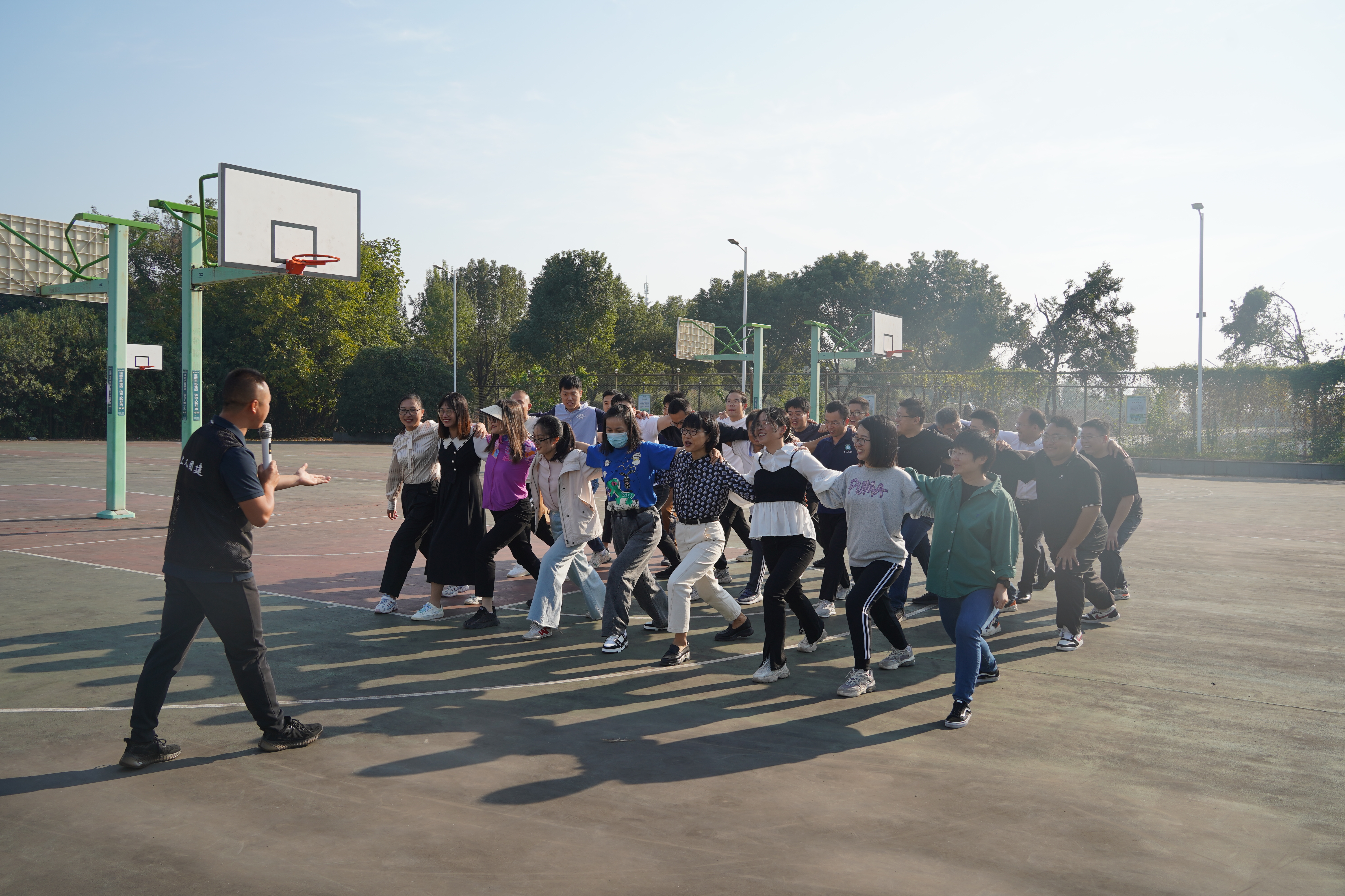 图2.JPG