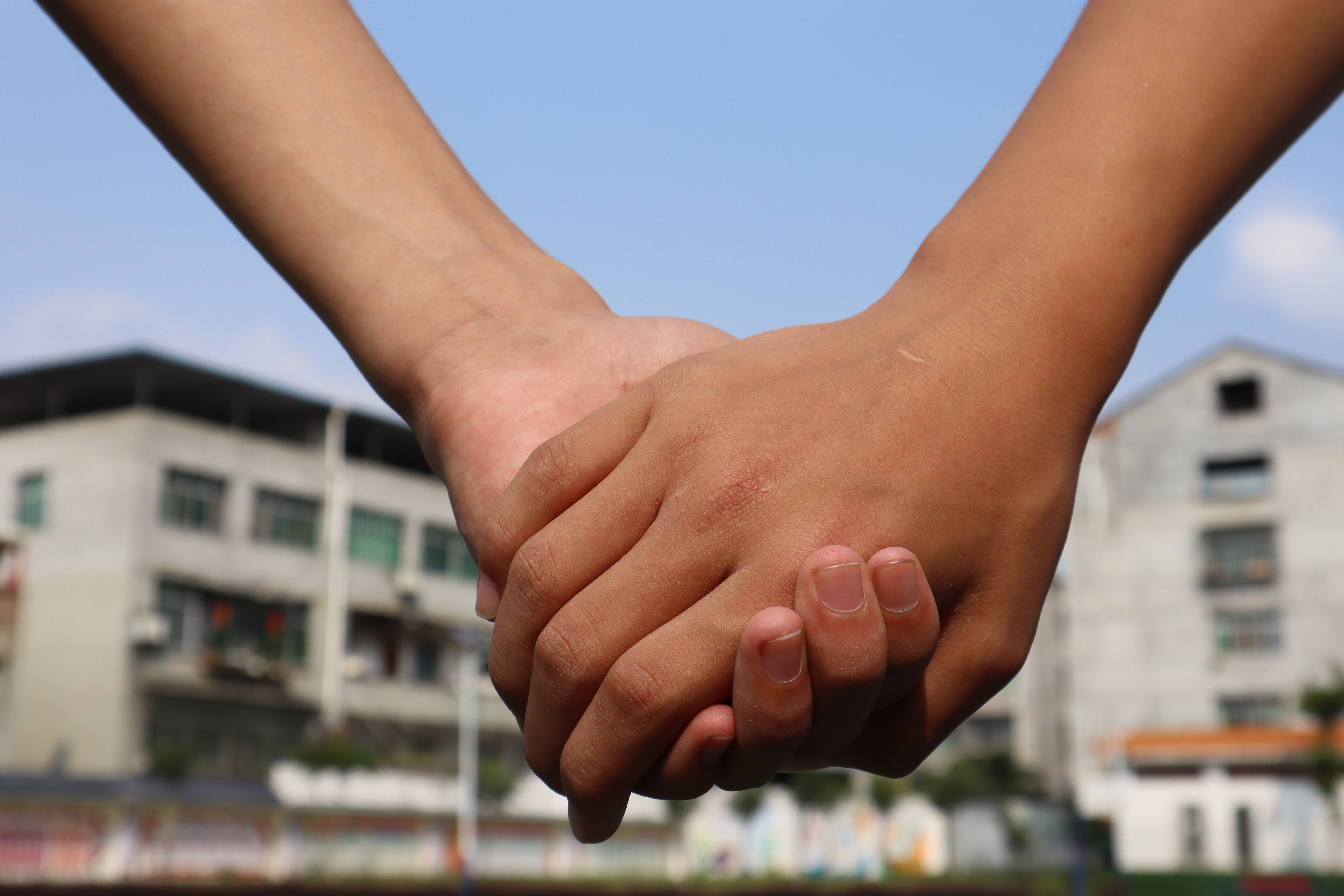 作品三《“守”望相助》.JPG 作品三《“守”望相助》.JPG