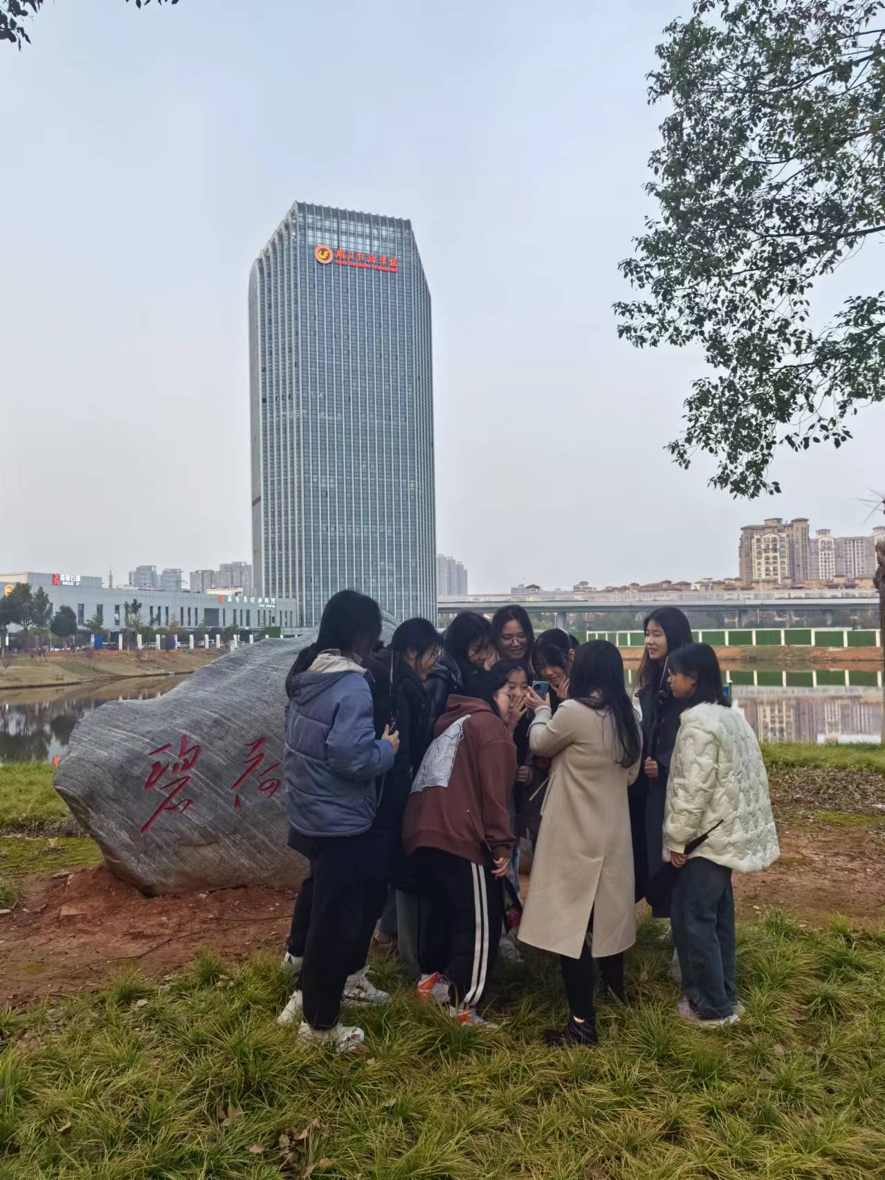 让学生看到更好的自己.jpg 让学生看到更好的自己.jpg