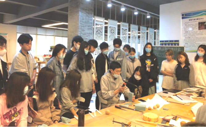  武汉东湖学院：构建“六五五”模式思想政治工作体系 形成“三全育人”工作格局 