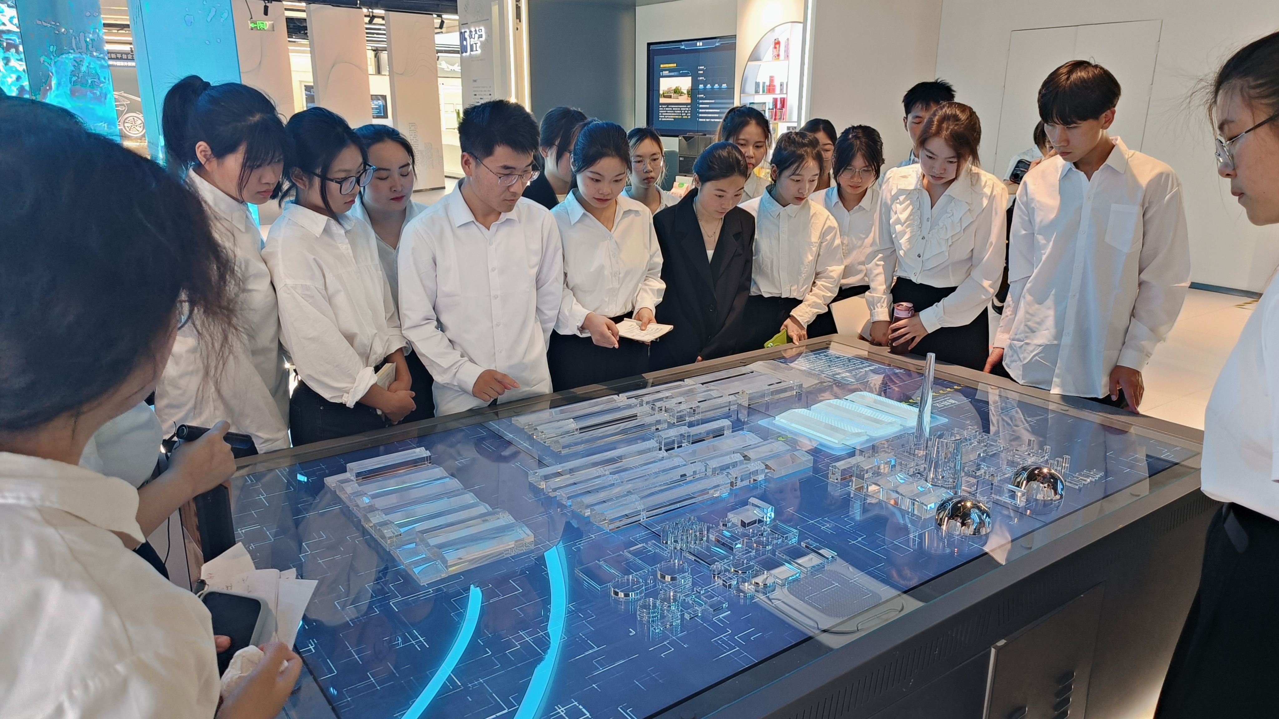 QQ图片20240518012135.jpg QQ图片20240518012135.jpg