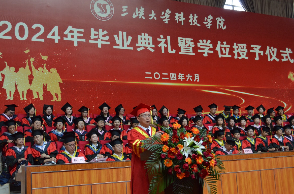 图片13.jpg 图片13.jpg