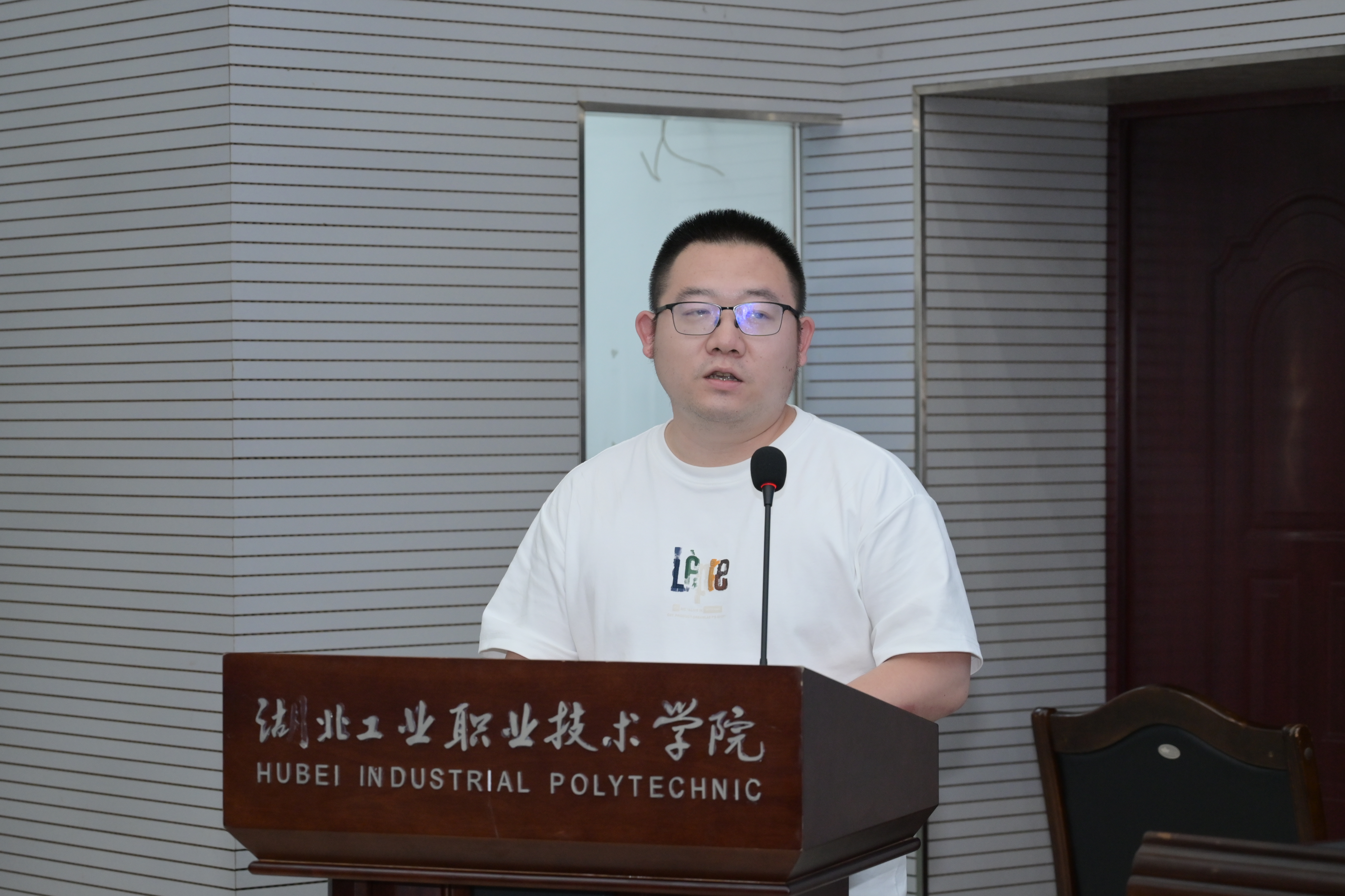 DSC_2632.JPG DSC_2632.JPG