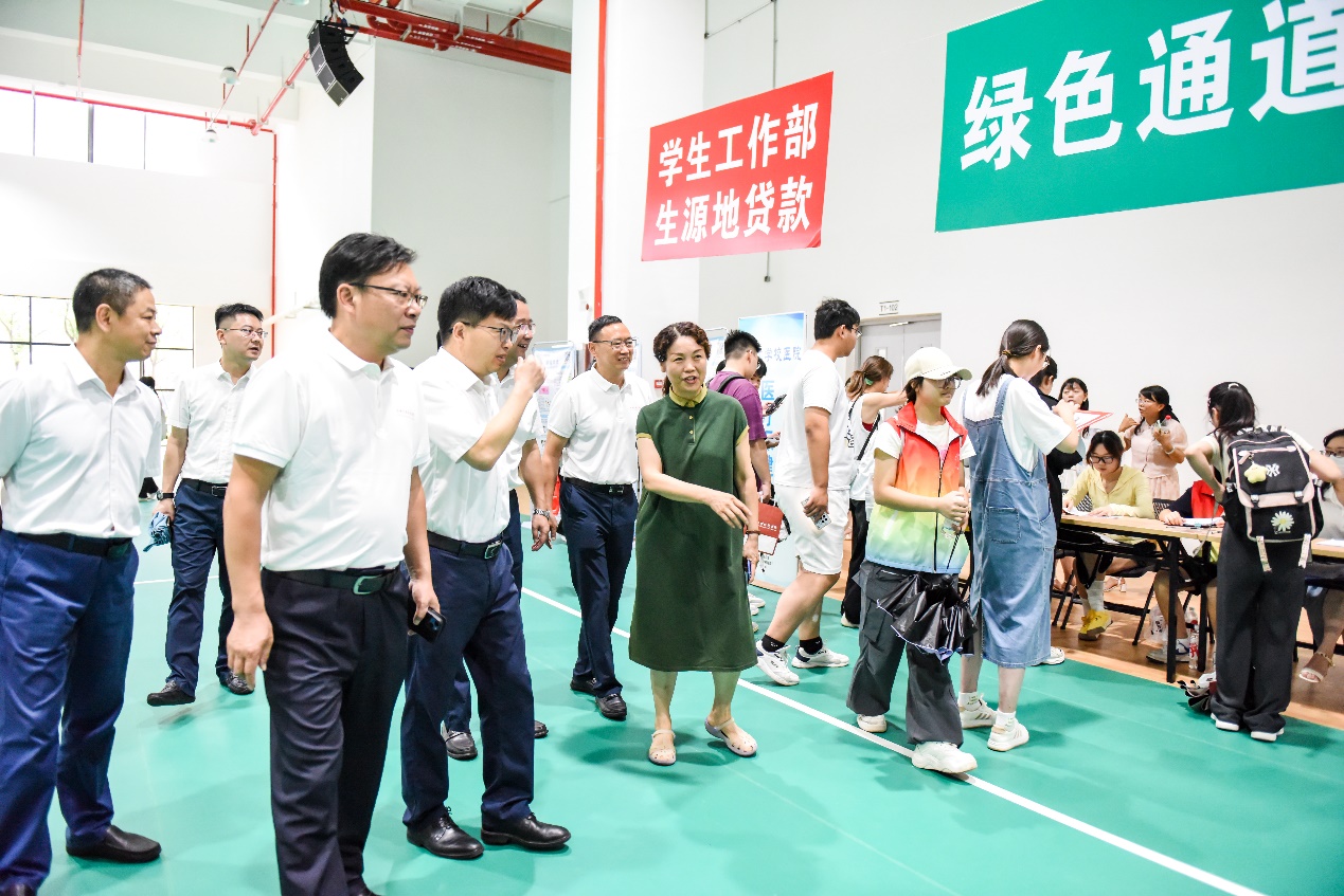 图片8.jpg