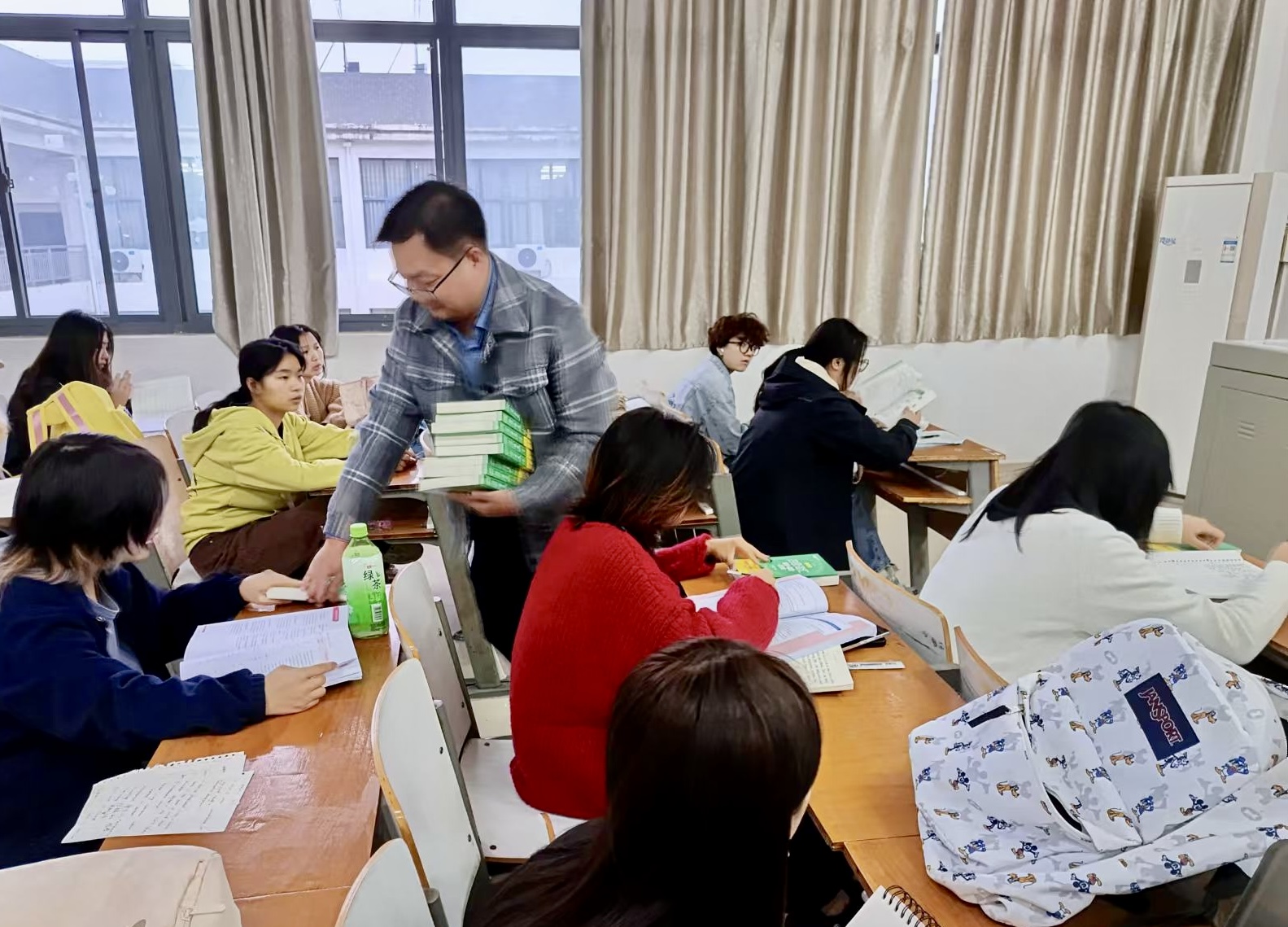 微信图片_20241022150308.jpg
