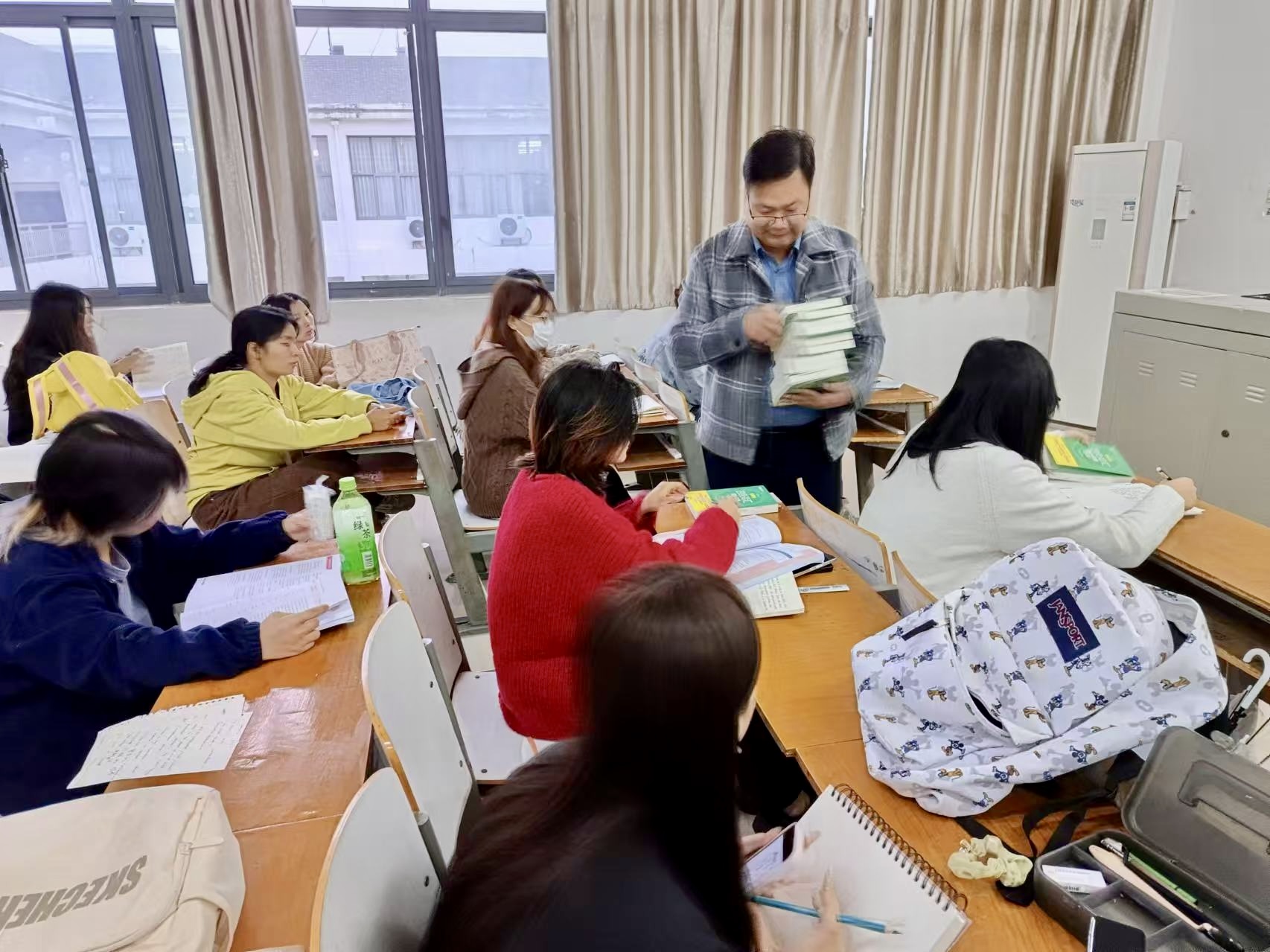 微信图片_20241022150257.jpg