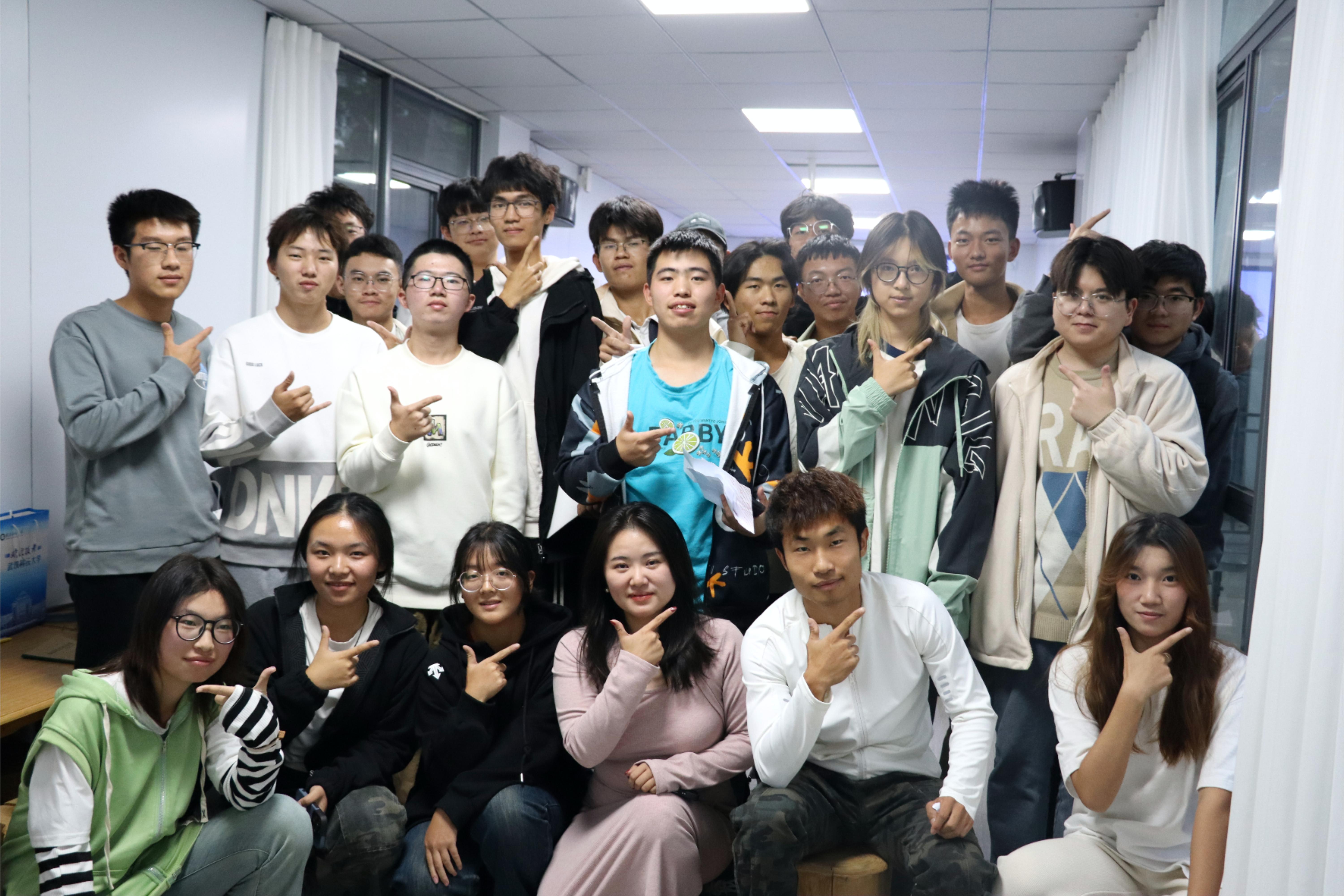 武汉科技大学：开展“一站式”心理团辅引导学生告别手机成瘾