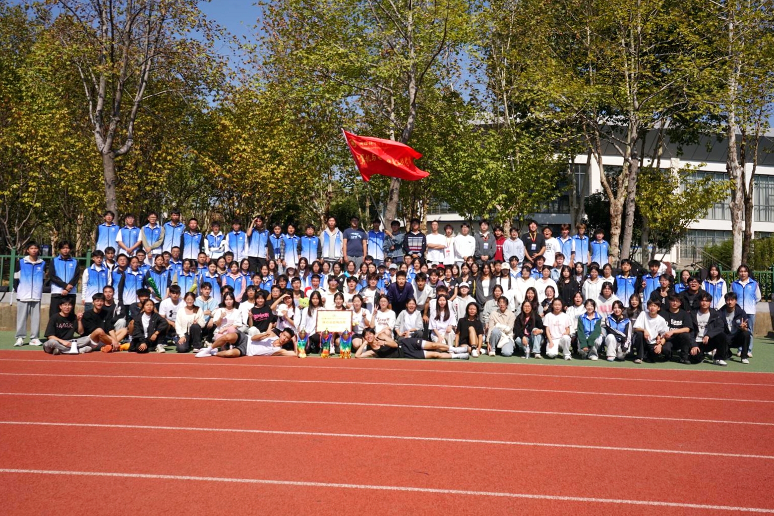 武汉城市职业学院：计信学院“五育”+“一站式”学生社区综合管理模式