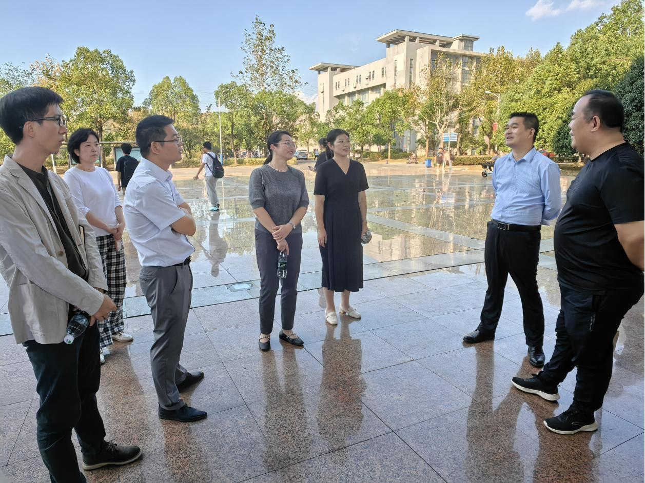 图片4.png 图片4.png