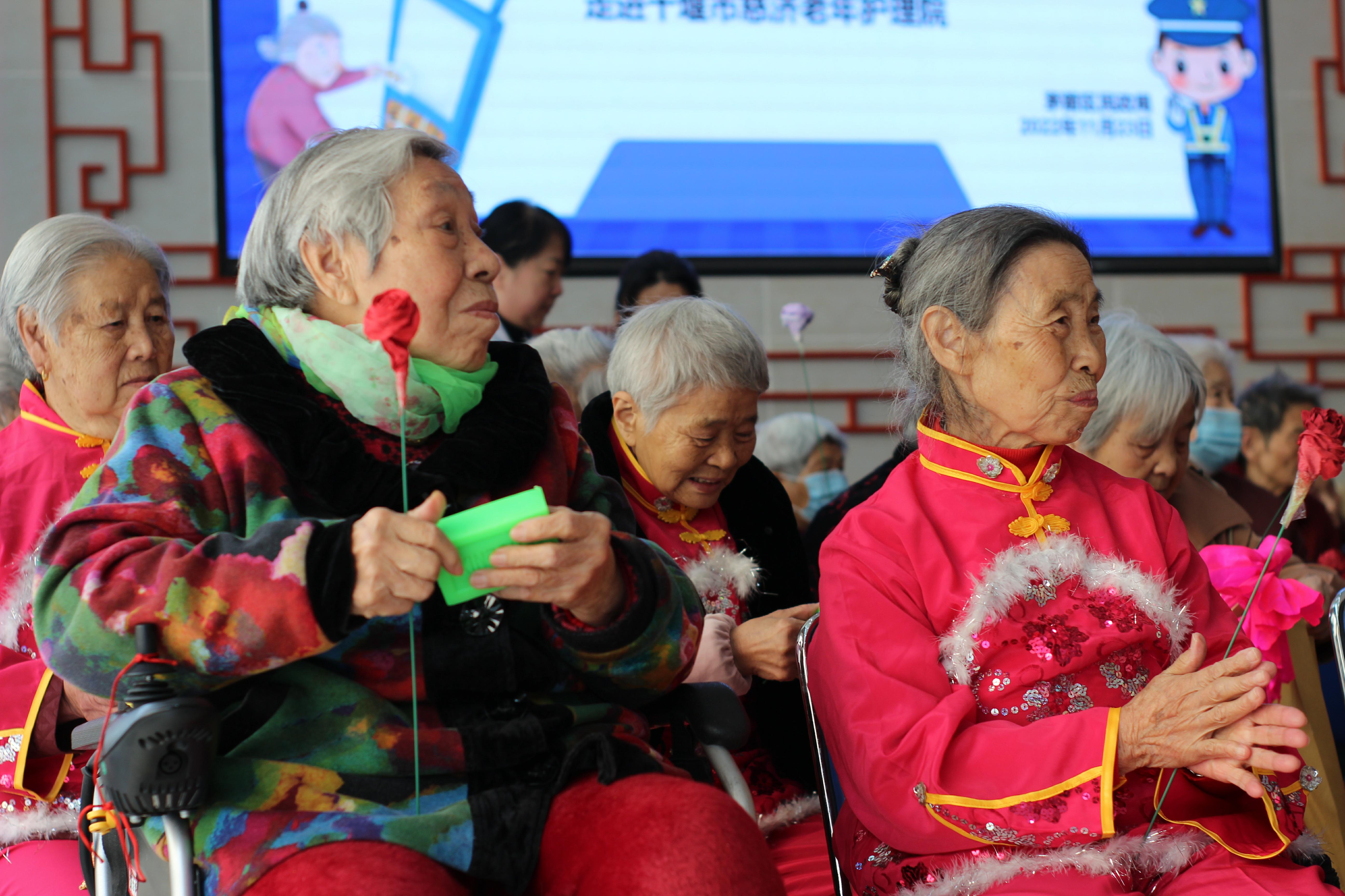 b0357a7bbe7099ffd28040df79002574.jpg b0357a7bbe7099ffd28040df79002574.jpg