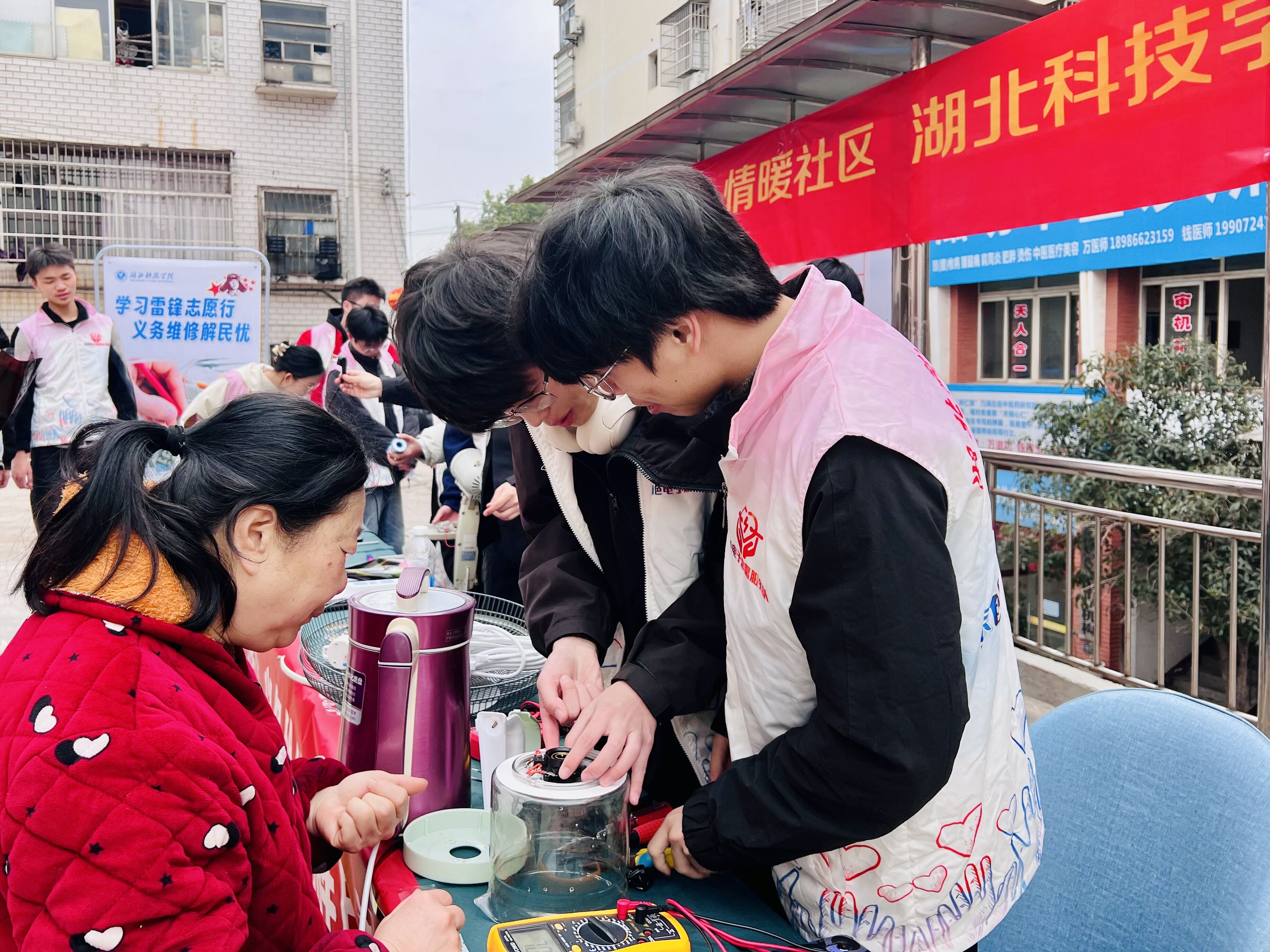 岔路口社区维修照片.jpg