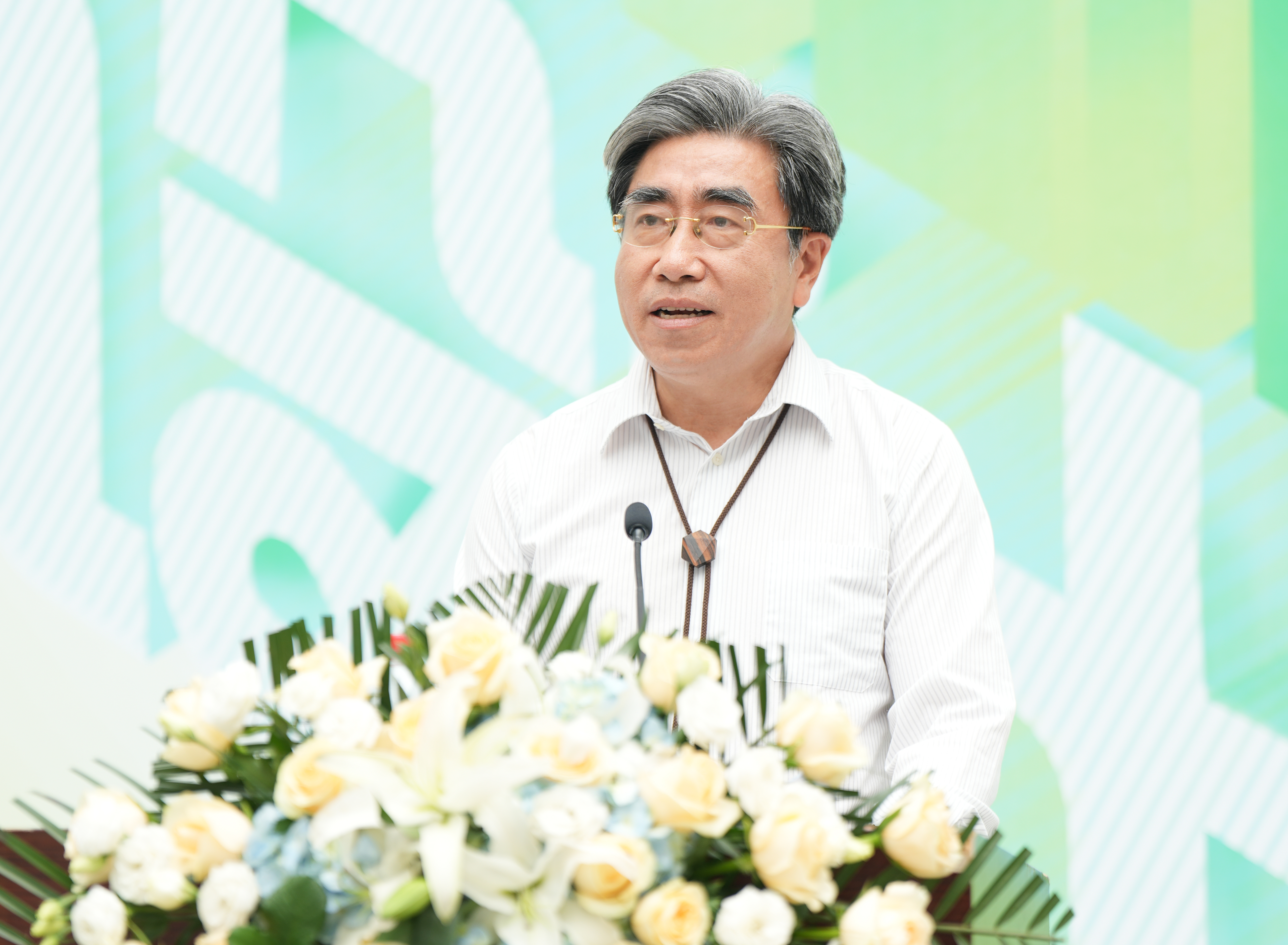 2025.5.28 副校长曾支农致欢迎辞.jpg