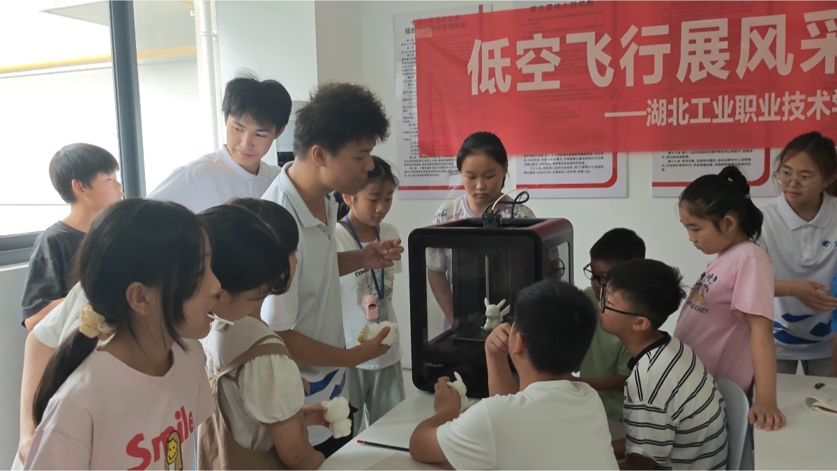 24CD3CE23B6B6AD72A9341E21CFF9861.jpg 24CD3CE23B6B6AD72A9341E21CFF9861.jpg