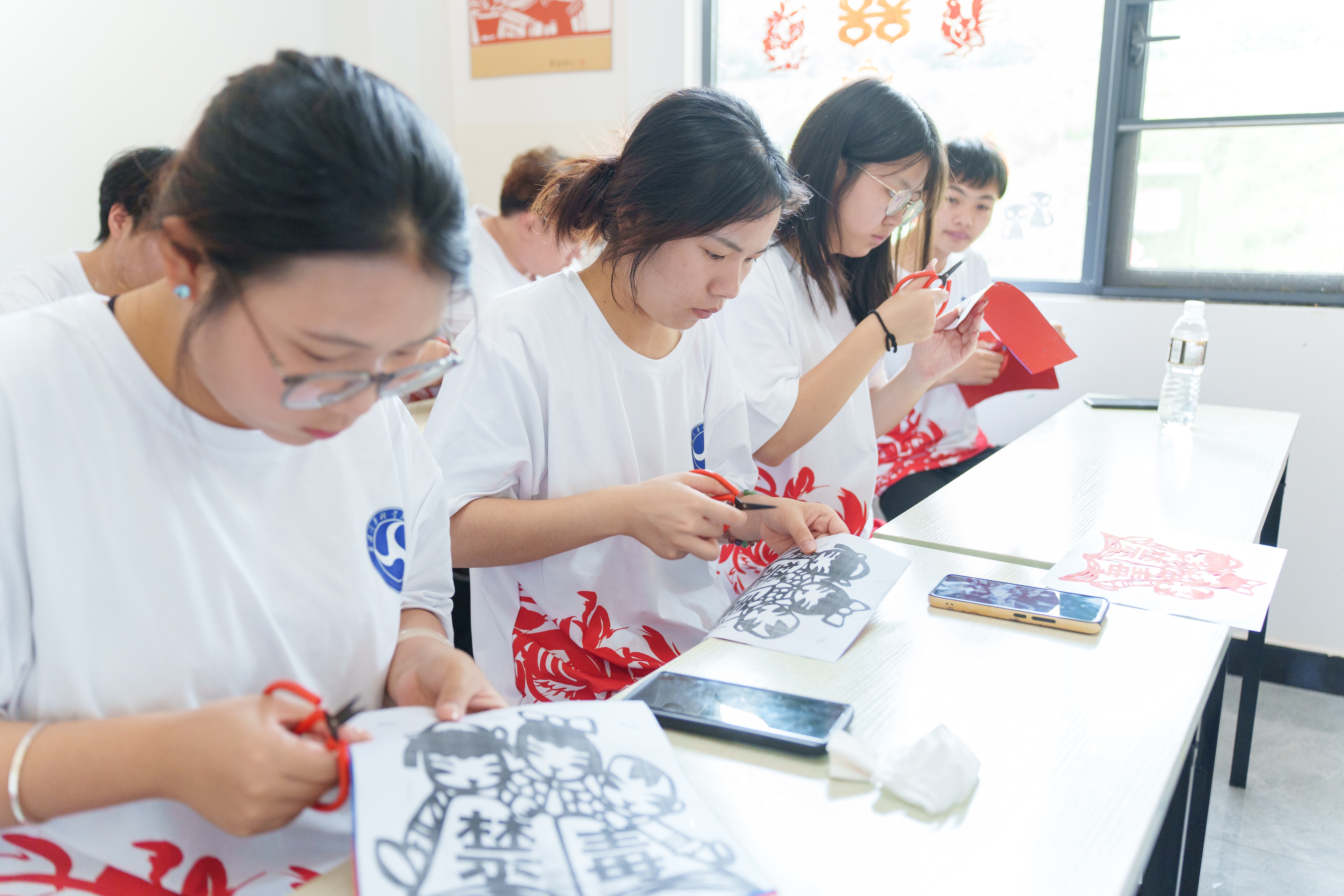 DSC02433070925671671(1).jpg DSC02433070925671671(1).jpg