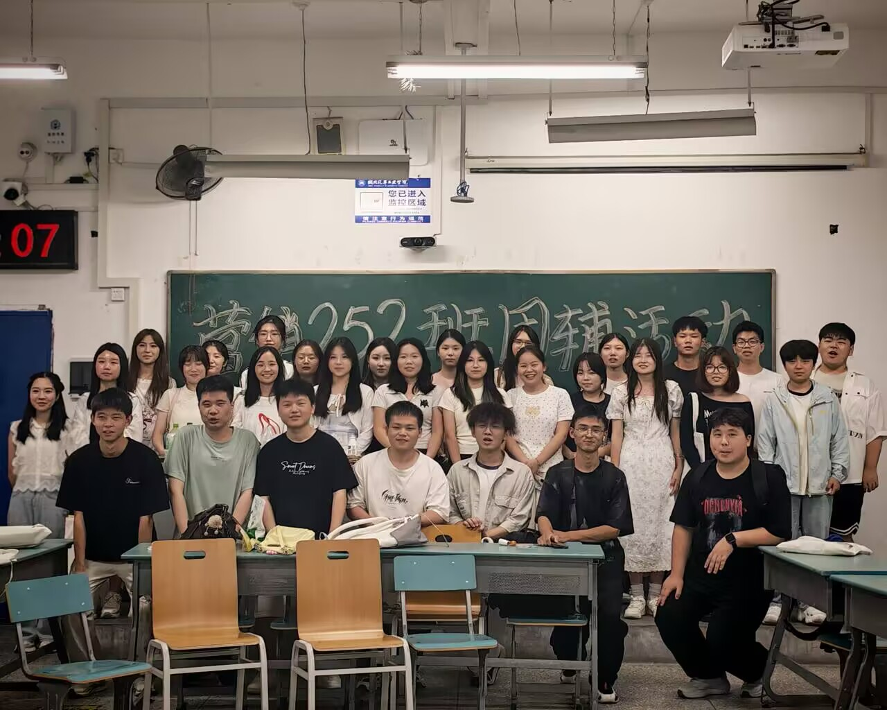 图片6.png 图片6.png