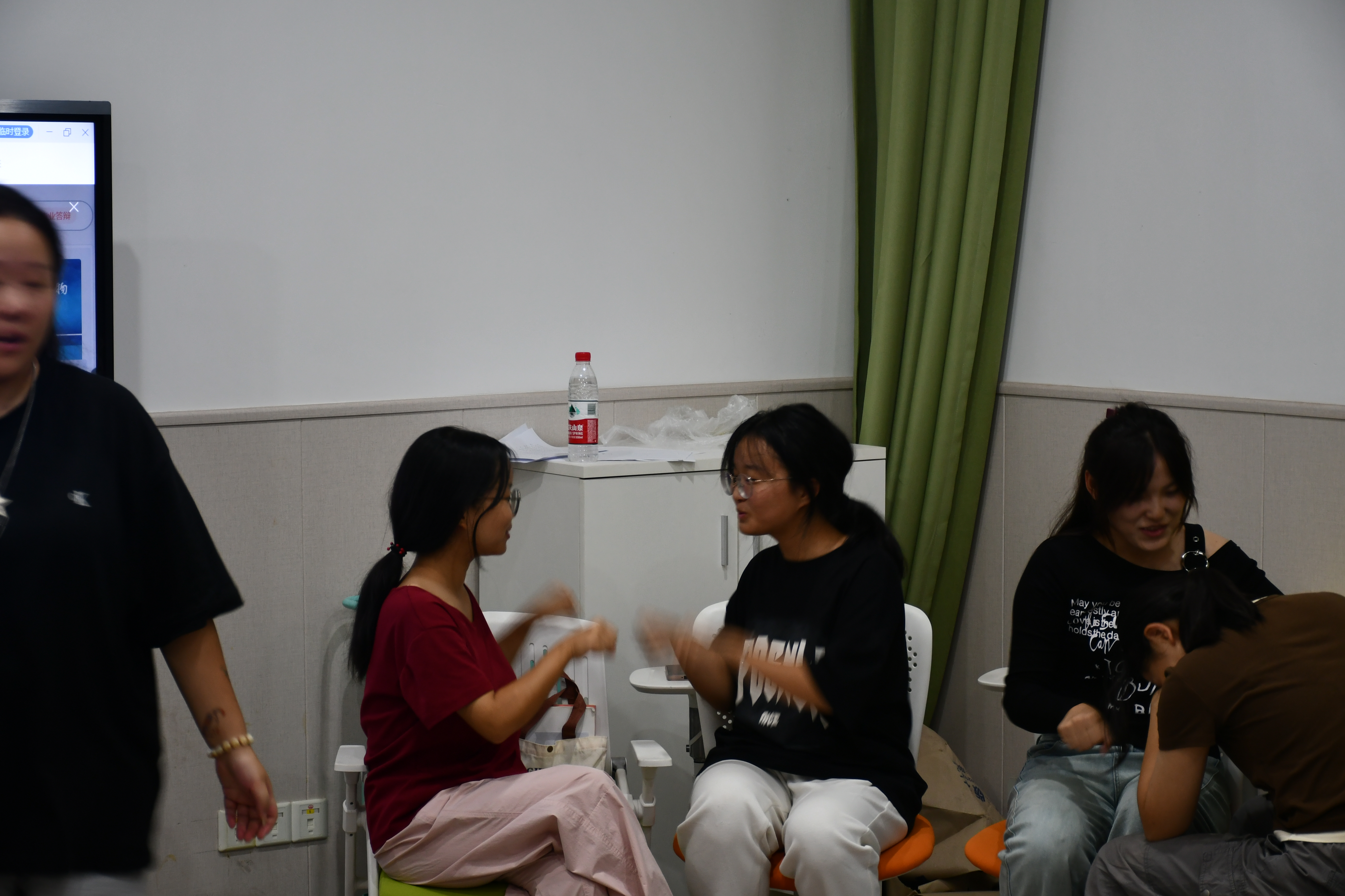 切土豆.JPG 切土豆.JPG